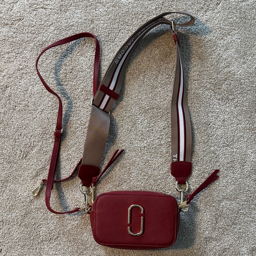 Marc Jacobs Burgundy Snapshot Crossbody with Striped Strap - Picture 4 of 4